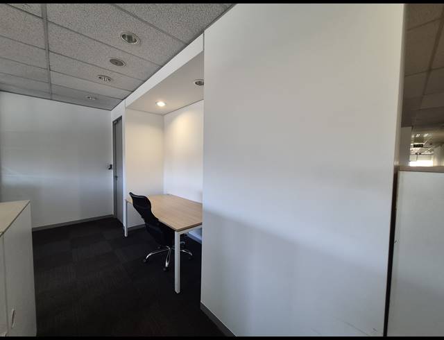 530M² OFFICE TO LET IN SANDTON CENTRAL